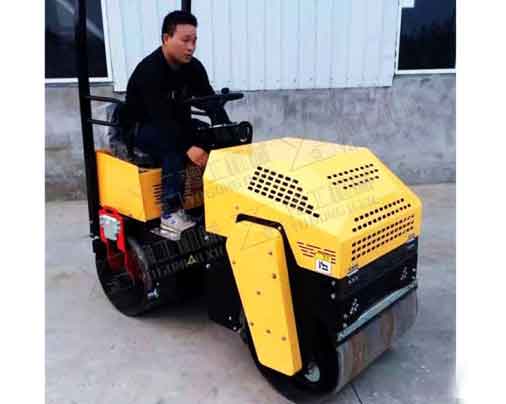 Driving Seating Road Roller with Double Drums